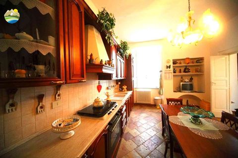Villa i Montefino, Teramo, Montefino - € 285.000 | Ref: EL1083-608773 - foto 7