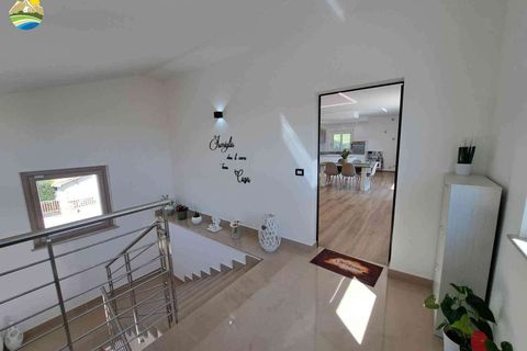Villa a Castilenti, Teramo, Castilenti - € 330.000 | Ref: EL1092 -608937 - foto 14