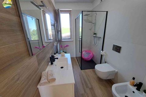 Villa a Castilenti, Teramo, Castilenti - € 330.000 | Ref: EL1092 -608937 - foto 23