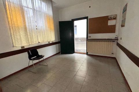 L'establiment comercial a Cornaredo, Milan, Cornaredo - € 750/mes | Ref: 1729 - foto 9