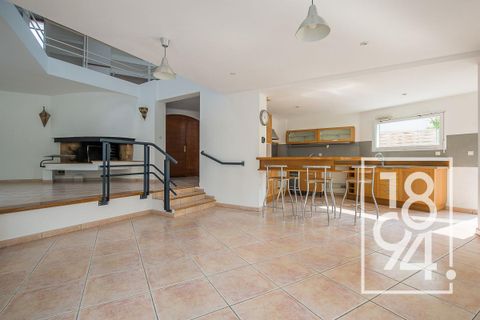 Villa i Marseille, Bouches-du-Rhone, Marseille - € 995.000 | Ref: 8N1S-2UJ-WM2 - foto 15