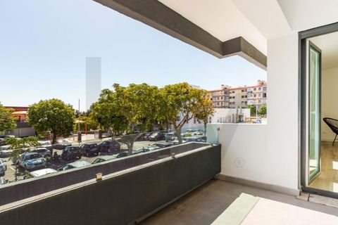 Villa i Amadora, Lisbon, Amadora - € 1.100.000 | Ref: KWPT-021907 - foto 1