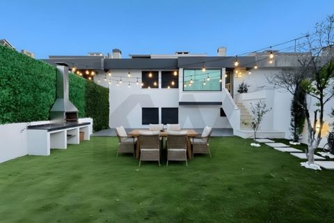 Villa i Amadora, Lisbon, Amadora - € 1.100.000 | Ref: KWPT-021907 - foto 2