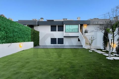 Villa i Amadora, Lisbon, Amadora - € 1.100.000 | Ref: KWPT-021907 - foto 3