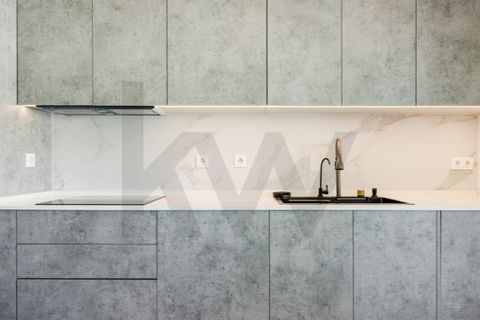 Villa i Amadora, Lisbon, Amadora - € 1.100.000 | Ref: KWPT-021907 - foto 10