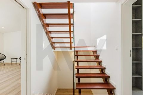 Villa i Amadora, Lisbon, Amadora - € 1.100.000 | Ref: KWPT-021907 - foto 16