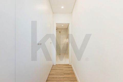 Villa i Amadora, Lisbon, Amadora - € 1.100.000 | Ref: KWPT-021907 - foto 20
