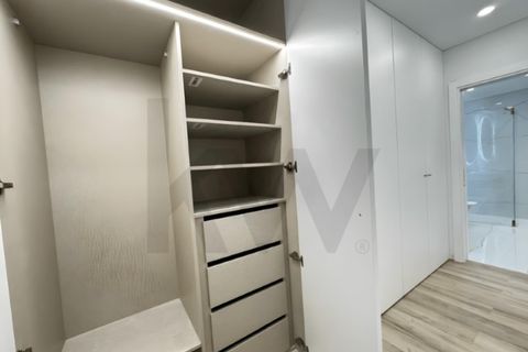 Villa i Amadora, Lisbon, Amadora - € 1.100.000 | Ref: KWPT-021907 - foto 21