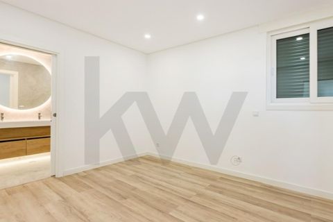 Villa i Amadora, Lisbon, Amadora - € 1.100.000 | Ref: KWPT-021907 - foto 23