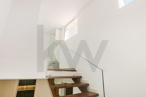 Villa i Amadora, Lisbon, Amadora - € 1.100.000 | Ref: KWPT-021907 - foto 25