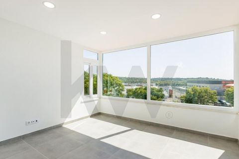 Villa i Amadora, Lisbon, Amadora - € 1.100.000 | Ref: KWPT-021907 - foto 27