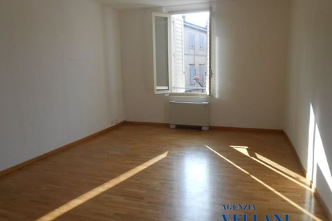 L'establiment comercial a Carpi, Modena, Carpi - € 12.000/mes | Ref: AOT-948 - foto 2