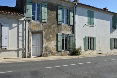 Landsbyhus i Saint-Pierre-d'Oleron, Charente-Maritime, Saint-Pierre-d'Oleron - € 183.750 | Ref: 340939239699 - foto 1