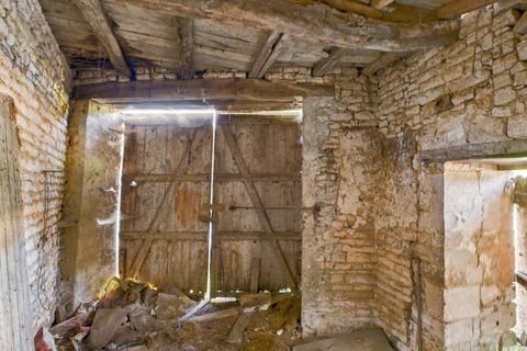Landejendom i Besse, Charente, Besse - € 16.000 | Ref: BVI82864 - foto 9