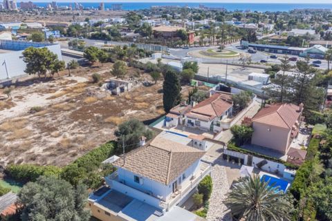 Villa i La Font, Alicante, La Font - € 745.000 | Ref: R5162365 - foto 21