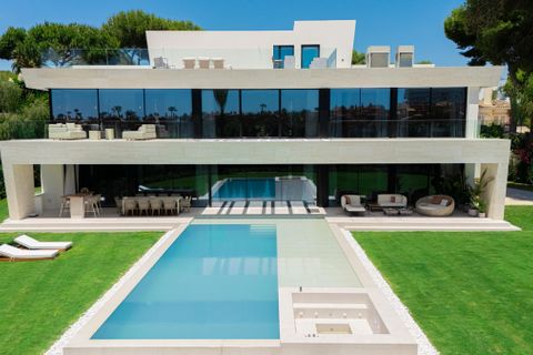 Villa i Los Monteros, Malaga, Los Monteros - € 8.750.000 | Ref: R5182747 - foto 1