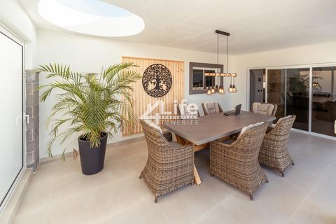 Villa a Adeje, Tenerife, Adeje - € 1.830.000 | Ref: PD-141025 - foto 24