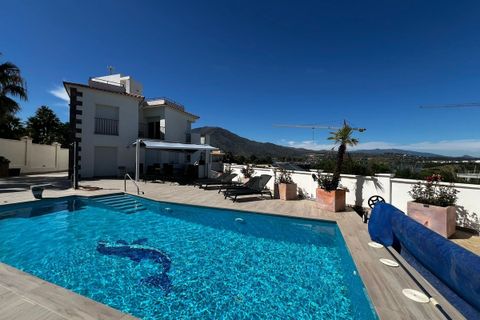 Villa a Estepona, Malaga, Estepona - € 1.250.000 | Ref: CDS5064085-FO - foto 2