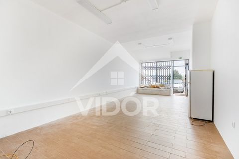 Erhvervsejendom i Paramos, Aveiro, Paramos - € 150.000 | Ref: 01.AV.11.001 - foto 7
