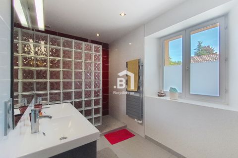Villa i Bourgoin-Jallieu, Isere, Bourgoin-Jallieu - € 399.000 | Ref: RYVMA50000094 - foto 8