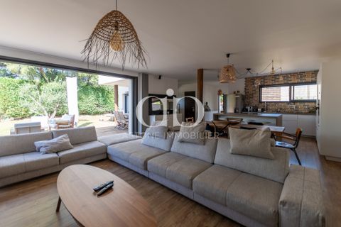 Villa i Cassis, Bouches-du-Rhone, Cassis - € 1.580.000 | Ref: VM - 882 - foto 4