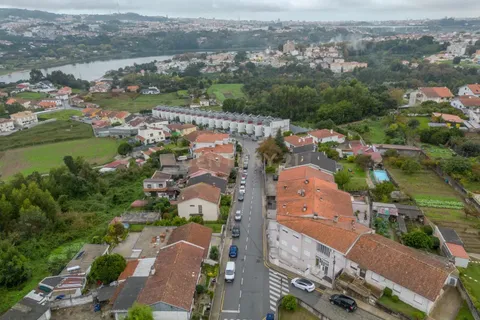 Villa i Melres e Medas, Porto, Melres e Medas - € 120.000 | Ref: C0272-02504 - foto 3