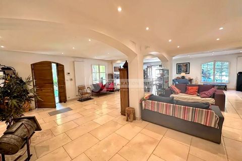 Villa a Graveson, Bouches-du-Rhone, Graveson - € 1.155.000 | Ref: 172 - foto 11
