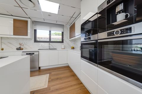 Villa i Torrevieja, Alicante, Torrevieja - € 1.250.000 | Ref: C-1165 - foto 24