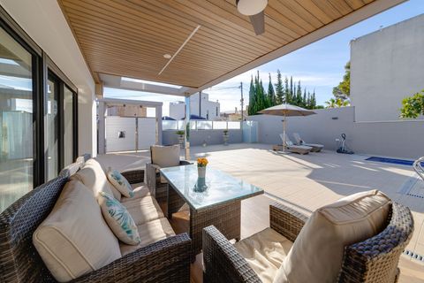 Villa i Torrevieja, Alicante, Torrevieja - € 1.250.000 | Ref: C-1165 - foto 26