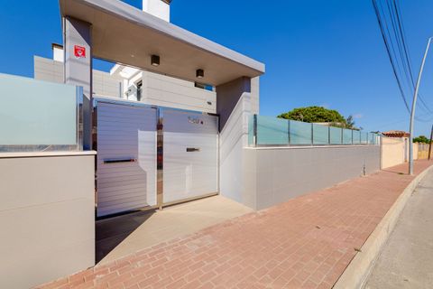 Villa i Torrevieja, Alicante, Torrevieja - € 1.250.000 | Ref: C-1165 - foto 38