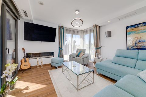 Villa i Torrevieja, Alicante, Torrevieja - € 1.250.000 | Ref: C-1165 - foto 50