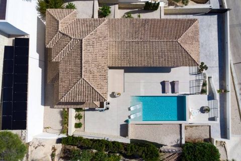 Villa i Benissa, Alicante, Benissa - € 2.600.000 | Ref: 50-24589 - foto 12