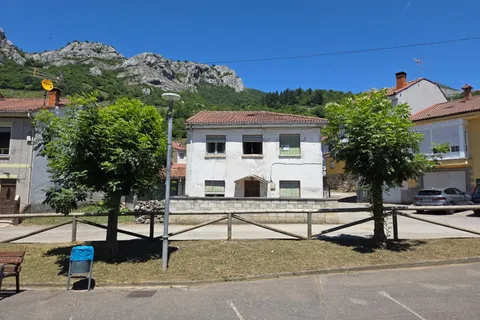 Villa in Aller, Asturias - foto 1