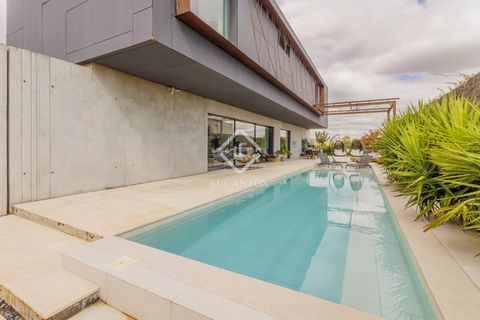 Villa i Boadilla Del Monte, Madrid, Boadilla Del Monte - € 2.190.000 | Ref: POZ63293 - foto 1