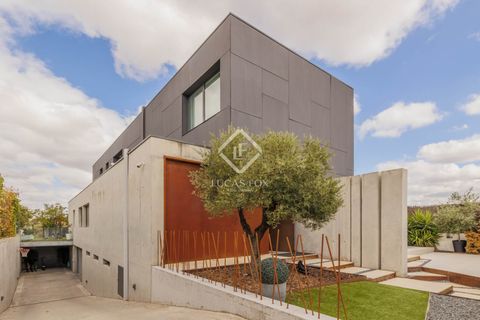 Villa i Boadilla Del Monte, Madrid, Boadilla Del Monte - € 2.190.000 | Ref: POZ63293 - foto 11