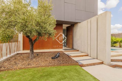 Villa i Boadilla Del Monte, Madrid, Boadilla Del Monte - € 2.190.000 | Ref: POZ63293 - foto 12