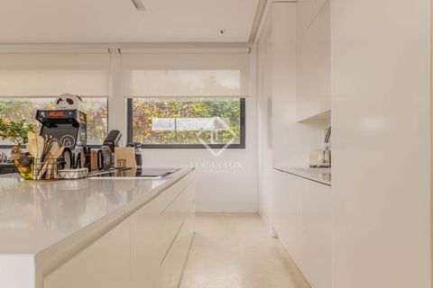 Villa i Boadilla Del Monte, Madrid, Boadilla Del Monte - € 2.190.000 | Ref: POZ63293 - foto 20