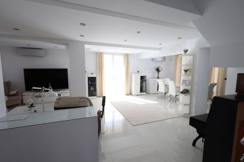 Villa em Cabo Roig, Alicante, Cabo Roig - € 990.000 | Ref: 12871 - foto 10