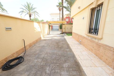 Villa em Cabo Roig, Alicante, Cabo Roig - € 990.000 | Ref: 12871 - foto 29