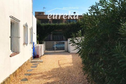 Villa a Roses, Gerona, Roses - € 320.000 | Ref: 2354 - foto 17