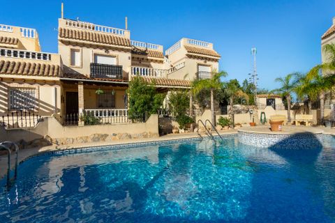 Villa i Playa Flamenca, Alicante, Playa Flamenca - € 349.990 | Ref: ks4443 - foto 26