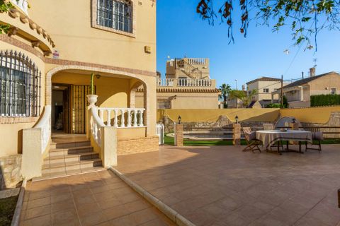 Villa i Playa Flamenca, Alicante, Playa Flamenca - € 349.990 | Ref: ks4443 - foto 21