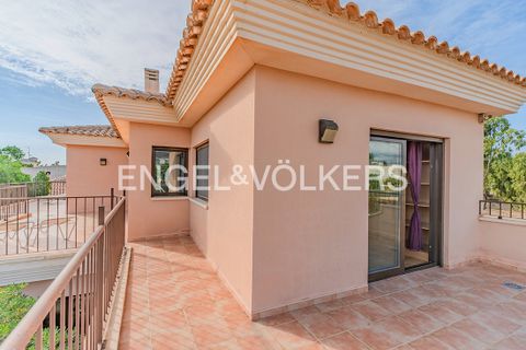 Villa a El Campello, Alicante, El Campello - € 1.250.000 | Ref: W-025E4J - foto 32