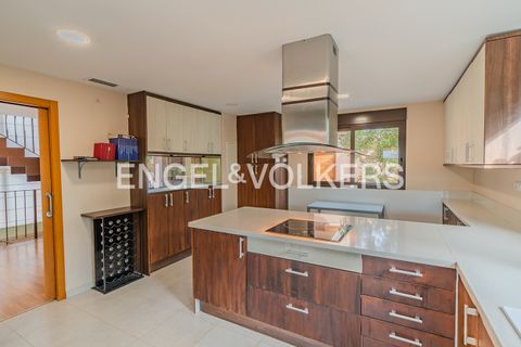 Villa a El Campello, Alicante, El Campello - € 1.250.000 | Ref: W-025E4J - foto 19