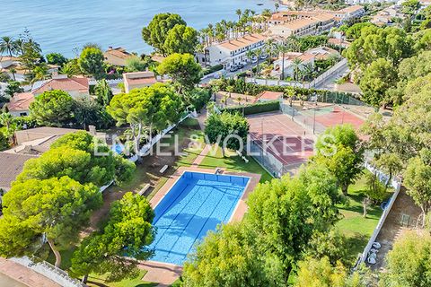 Villa a El Campello, Alicante, El Campello - € 1.250.000 | Ref: W-025E4J - foto 43