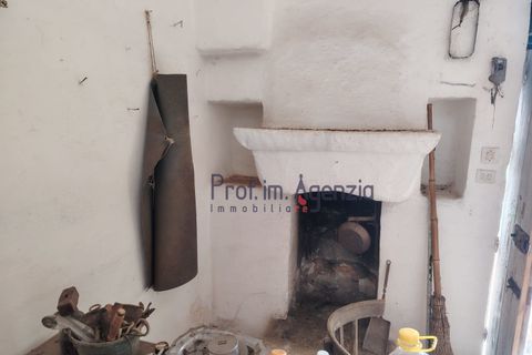 Landejendom i Carovigno, Brindisi, Carovigno - € 50.000 | Ref: 122977 - foto 1