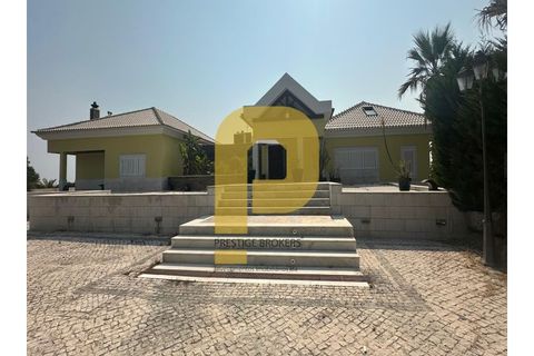 Villa i Belas, Lisbon, Belas - € 2.100.000 | Ref: PB2025476 - foto 3