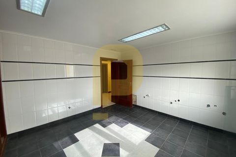 Villa i Belas, Lisbon, Belas - € 2.100.000 | Ref: PB2025476 - foto 33