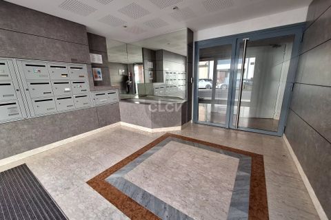 Lejlighed i Bourgoin-Jallieu, Isere, Bourgoin-Jallieu - € 169.000 | Ref: 5018387 - foto 15