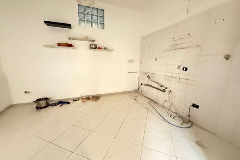 Lejlighed i Caserta, Caserta, Caserta - € 80.000 | Ref: 2V48 - foto 9
